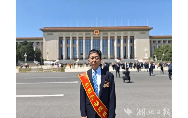 全国劳模卢志军：为国守粮开放人生荣耀